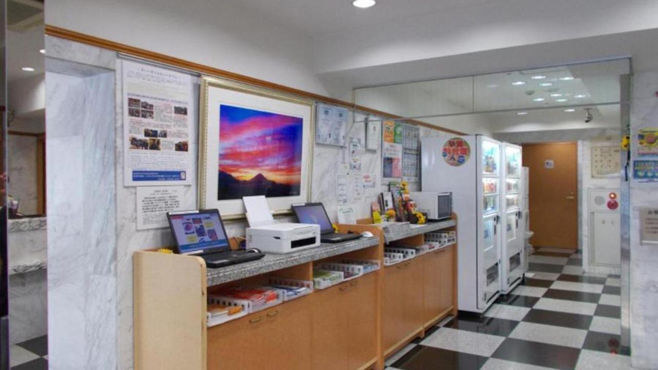 Toyoko Asakusa Senzoku Tsukuba Express 3* Präfektur Tokio