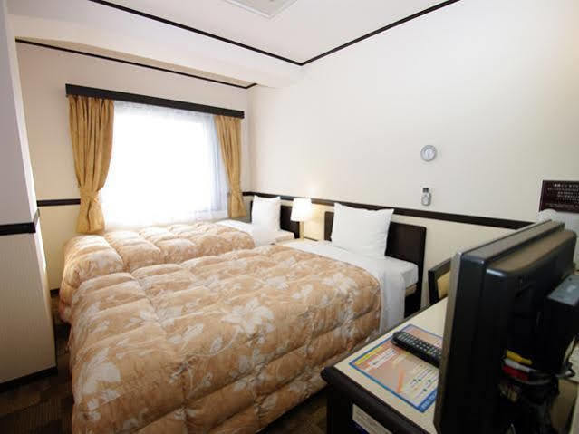 Toyoko Asakusa Senzoku Tsukuba Express 3* Präfektur Tokio